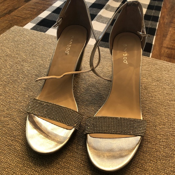 Heels - Picture 2 of 2